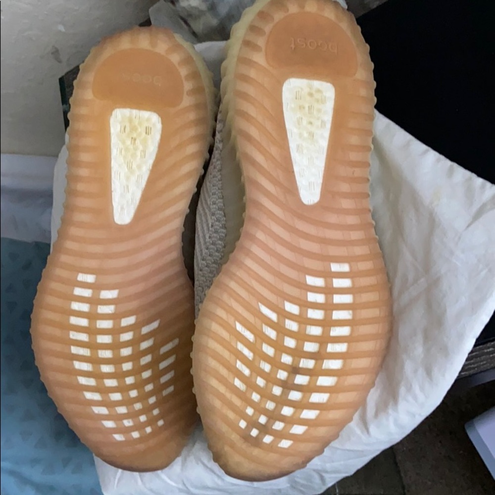 Shoes - Picture 4 of 4
